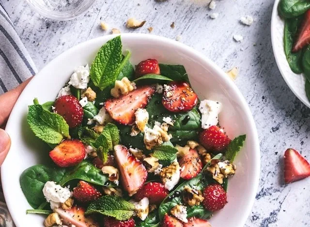 Strawberry Spinach Salad Strawberry Spinach Salad